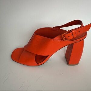 Mercedes Castillo Orange Slingback Hae High Chunky Heels EU 37.5, US 7.5 HOT!